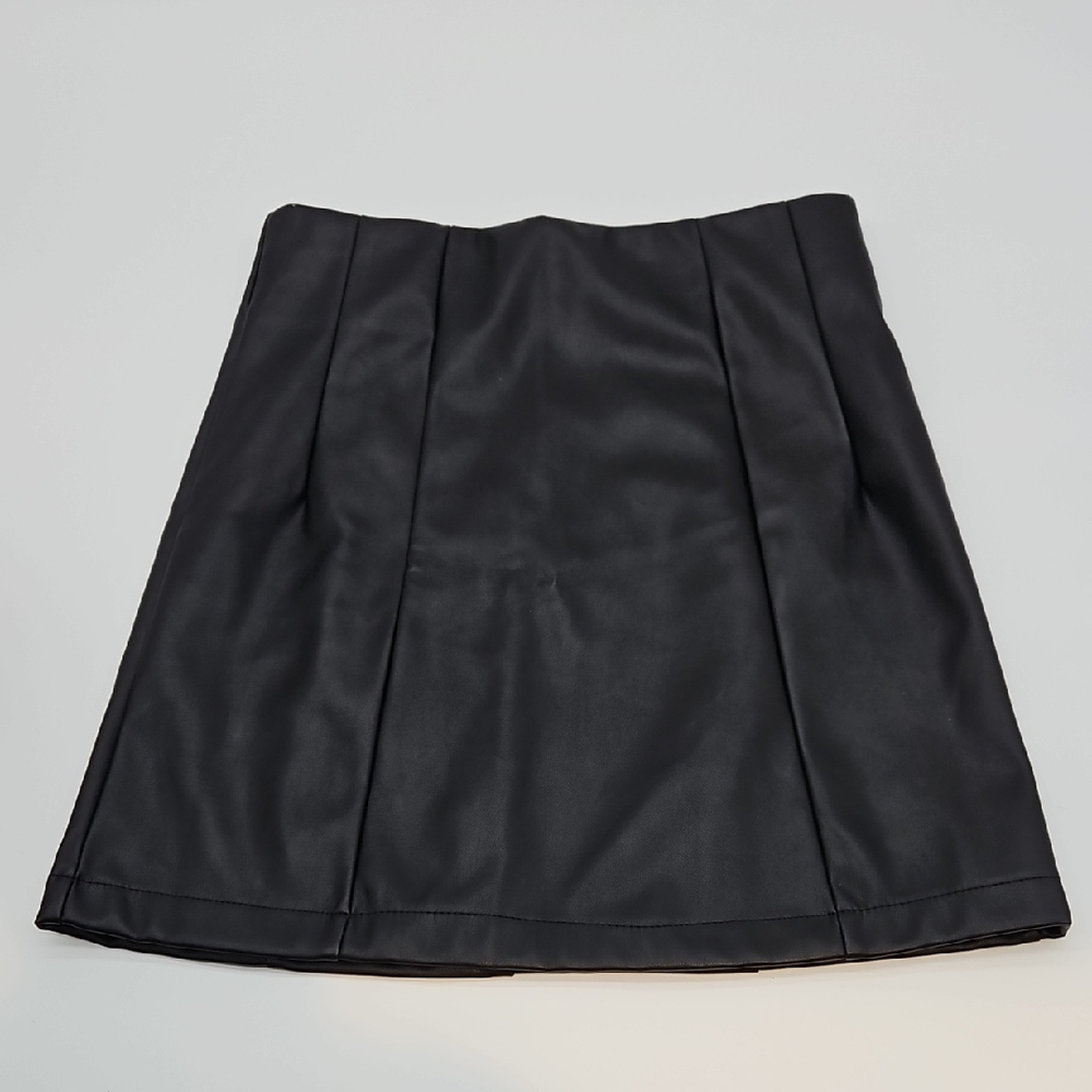 Streetwear Society Black Mini Skirt Faux Leather Size Small